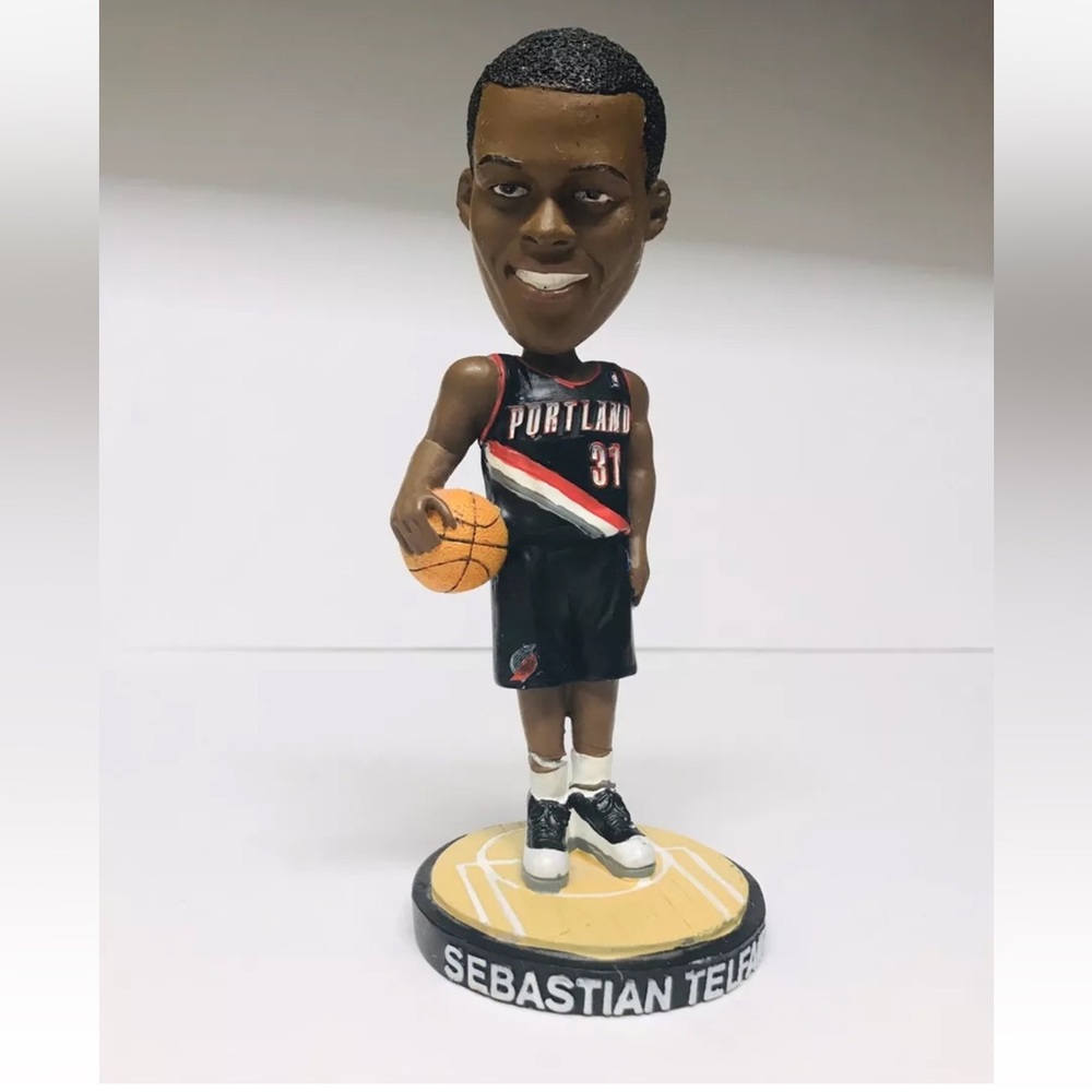 Sebastian Telfair Portland Trail Blazers7" NBA Basketball Collector Bobble Head